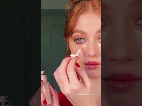 How To Emma Chamberlain's Red Lip Makeup Look FT Geena Hunt