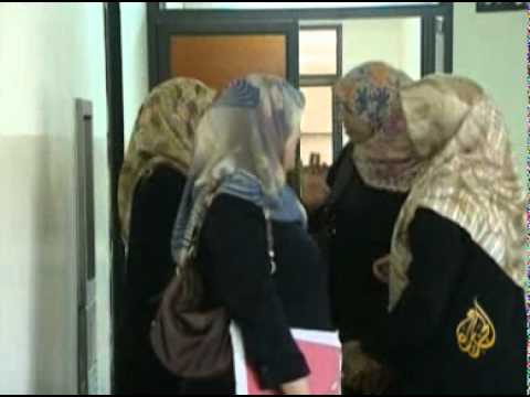 إعادة النظر في مناهج قار يونس