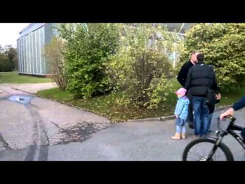 Video: Veloittaako Hertz ennenaikaisesta palautuksesta?