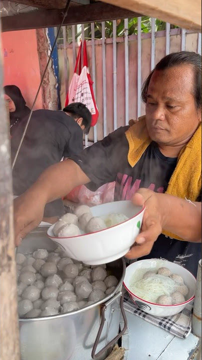 BAKSO INI PAKE NOMER ANTRIAN, SEENAK APA?