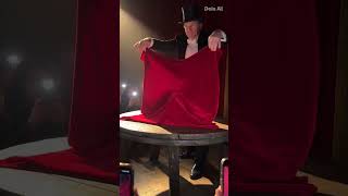 #magic #circus #aivideo #ai #mindblowing #magictrick #viral #trending #magician #illusion #shorts