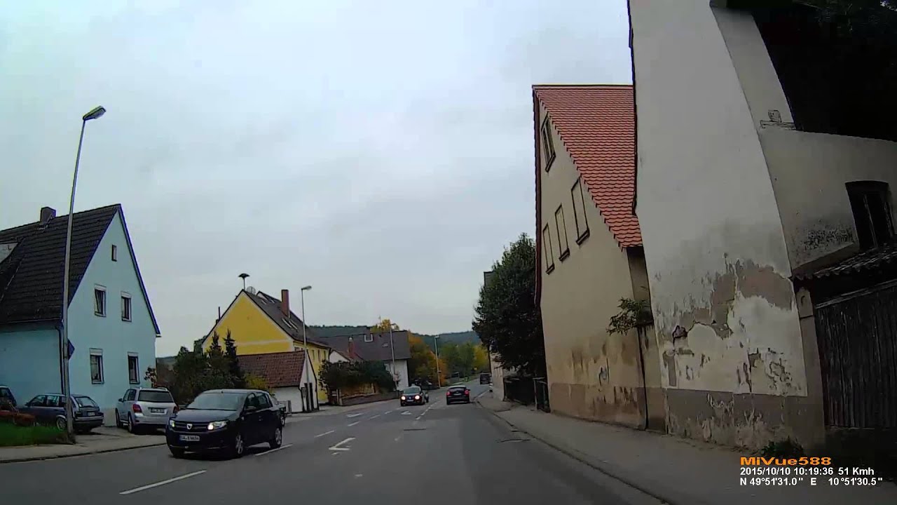 D: Debring. Gemeinde Stegaurach. Landkreis Bamberg. Ortsdurchfahrt. Oktober 2015
