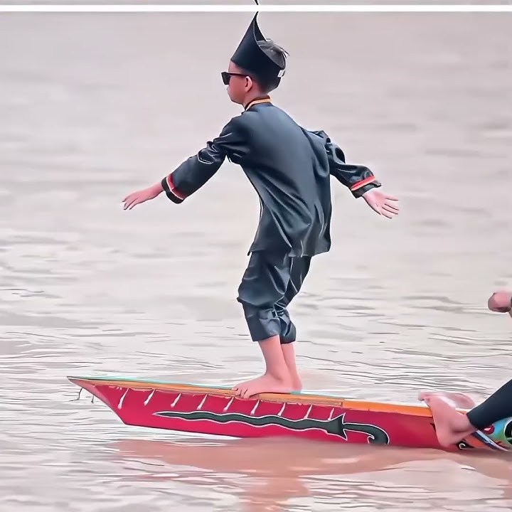 Aura Farming || Boat Dance Indonesia #AuraFarming #PacuJalur #Riau #Indonesia