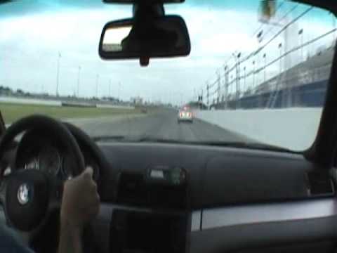 Gustavo Diminich one lap Daytona M3 and spin