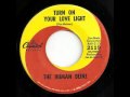 Miniature de la vidéo de la chanson Turn On Your Love Light