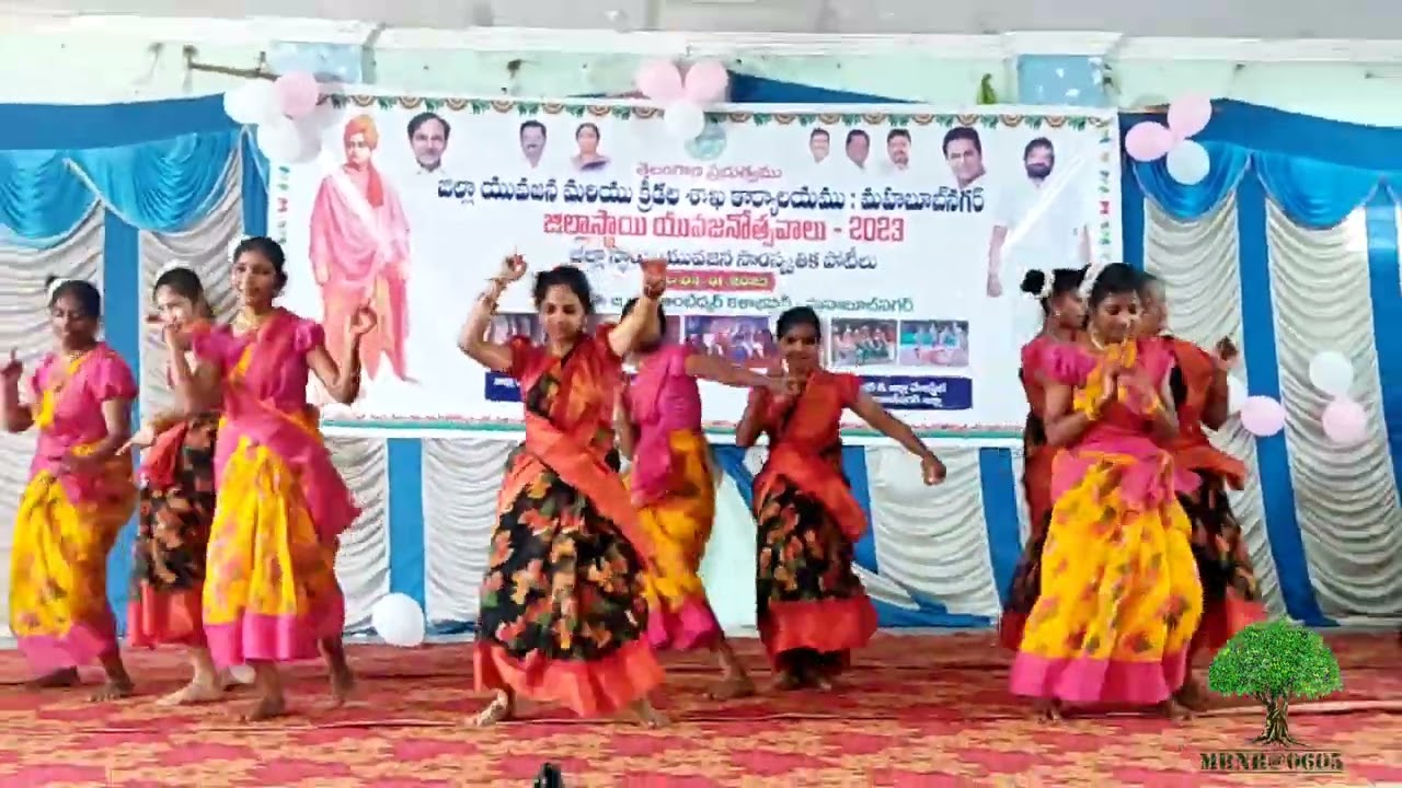 Selam sai kathakinda songe dancembnr girls dances