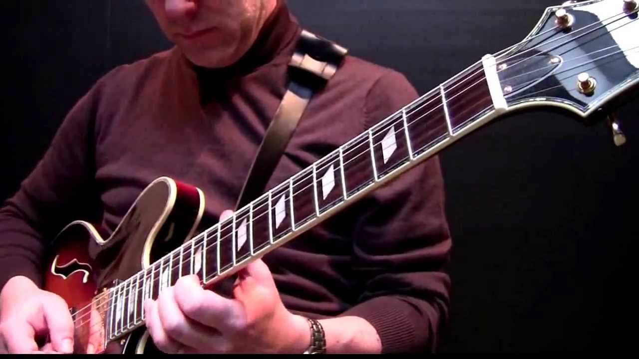 Peerless Renaissance Custom Thinline Hollowbody Electric Guitar w