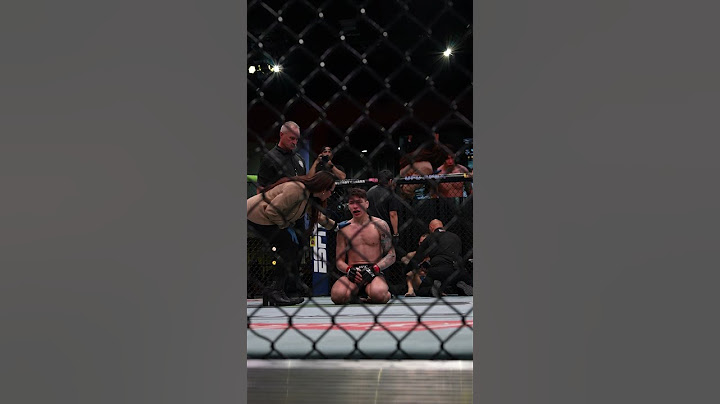 First round head kick KO! 😳 #ufcvegas90