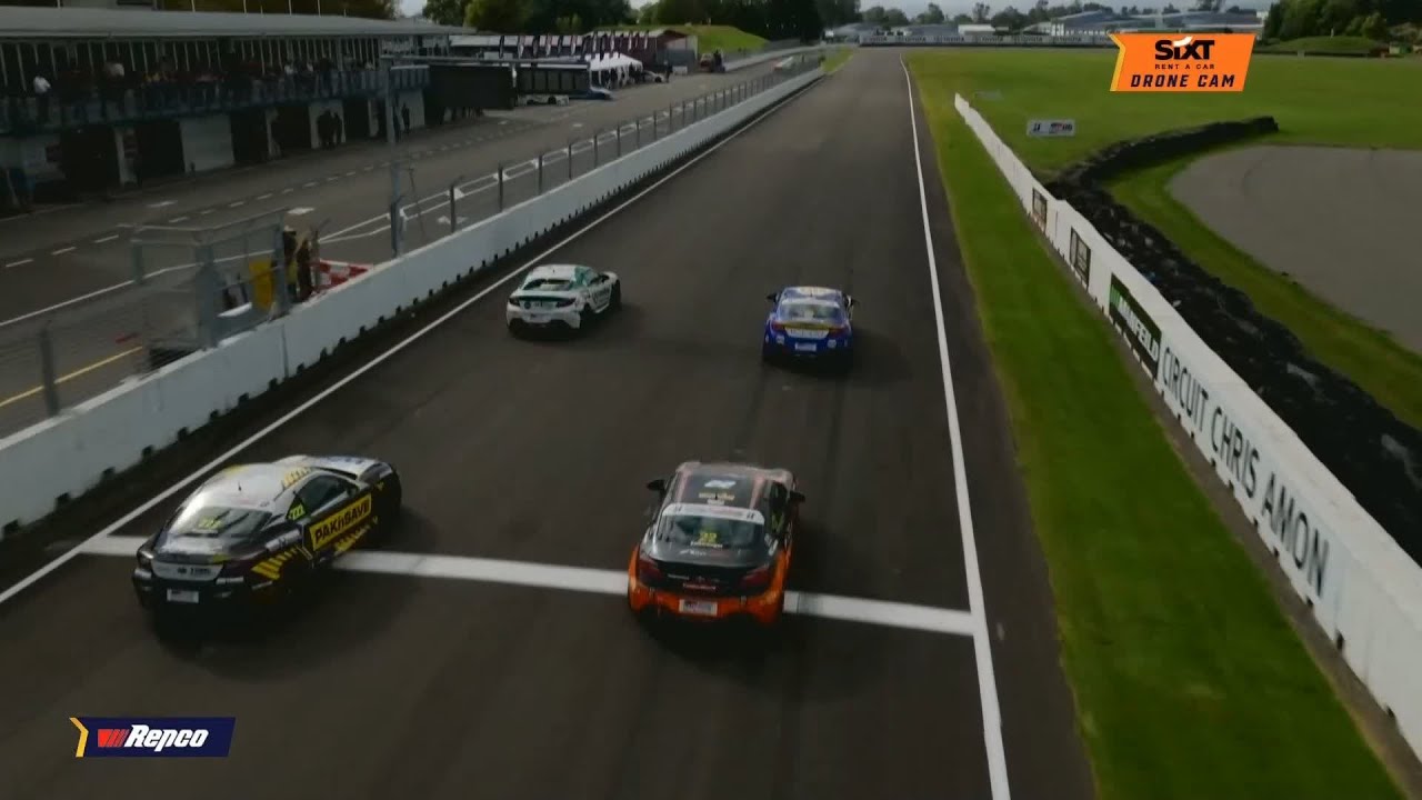 Race 2 Start - Bridgestone Toyota GR86 Championship - Manfeild Grand Finale