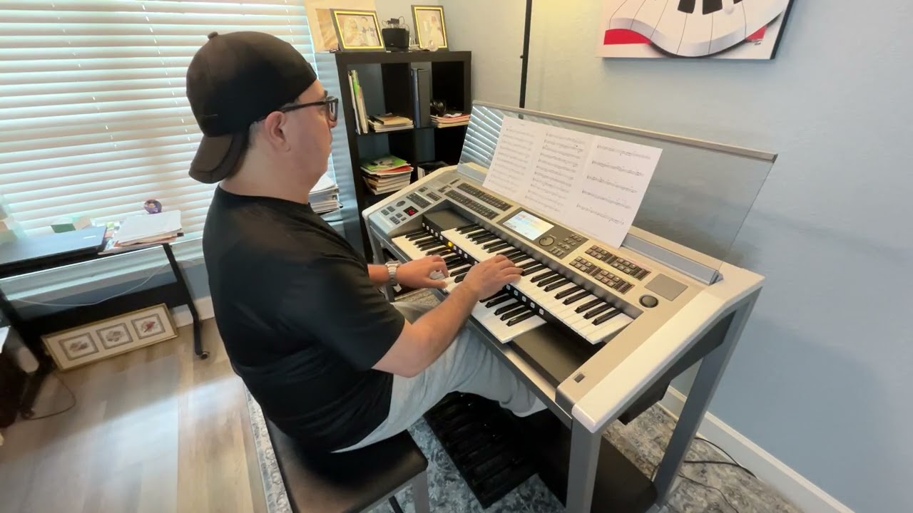 L’ Italiano (cover) - ELS02-C.