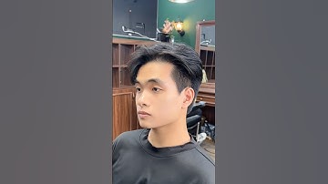 Cắt và Uốn kiểu tóc Side Part rủ cho những chất tóc tơ, mềm, xẹp trở lên bồng bềnh, dễ vào form hơn