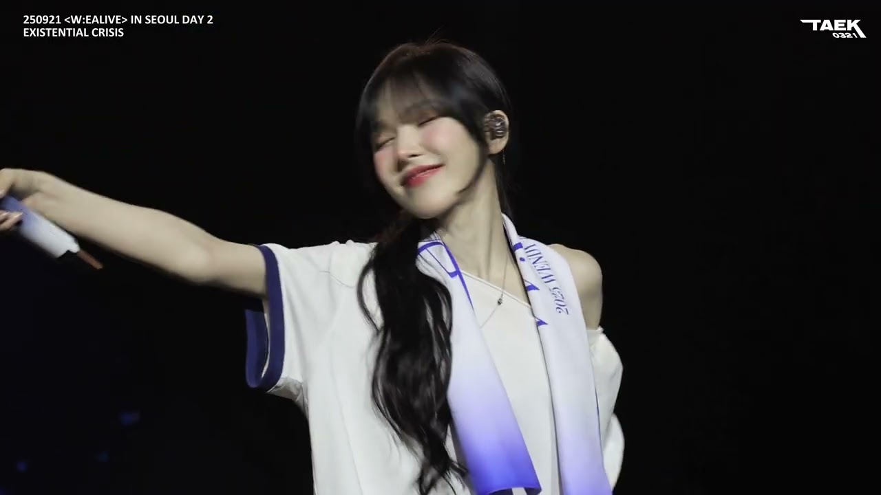 [4K] EXISTENTIAL CRISIS | W:EALIVE in SEOUL DAY 2