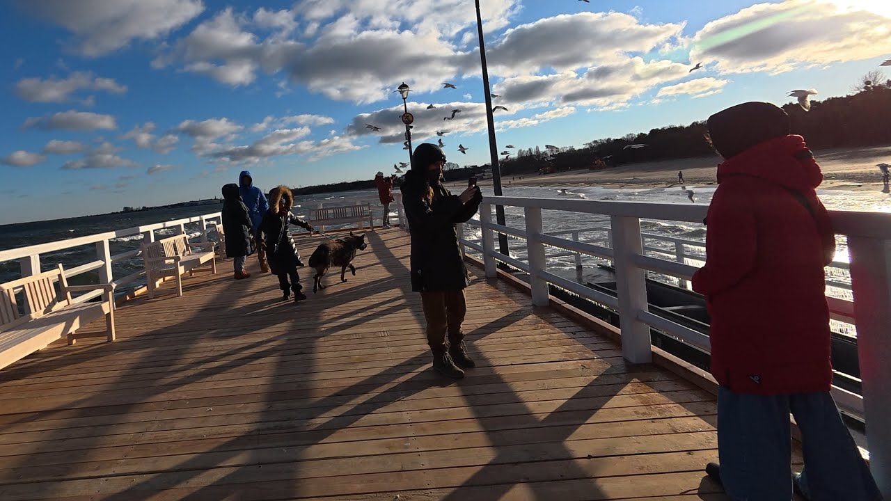 Gdańsk Brzeźno: Nowe Wyremontowane Molo Zimą -4°C i Tajemniczy Satoshi Nakamoto BTC w 4K!