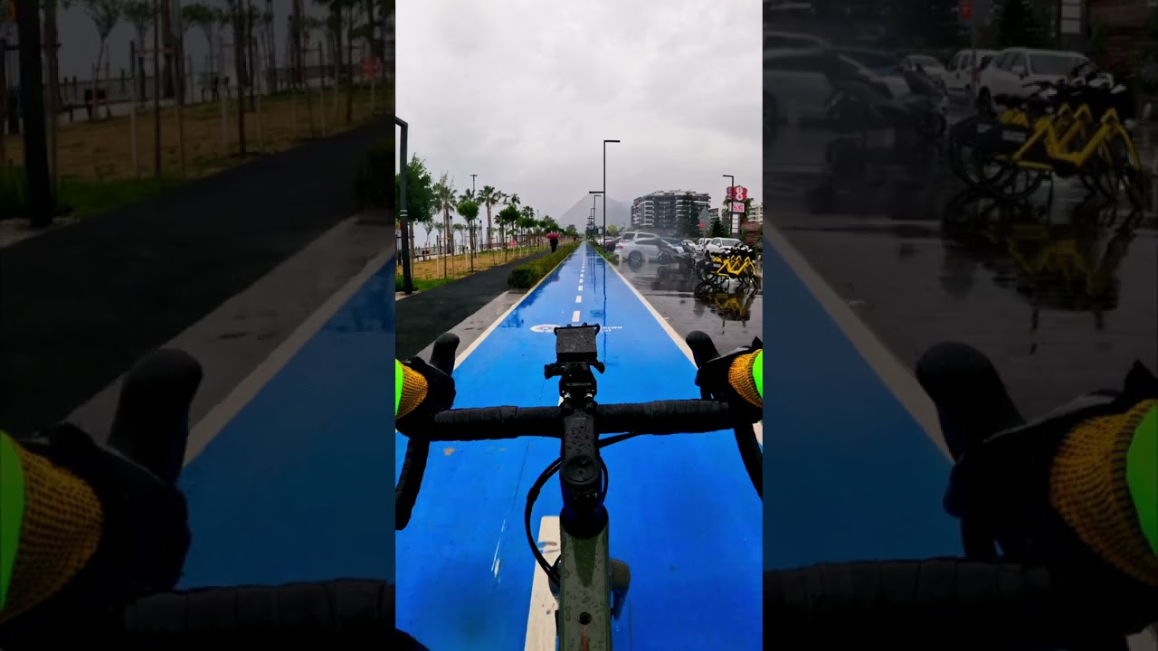 Rainy day riding along the Antalya Konyaalti beach 🌦️🚴🏾🗻
