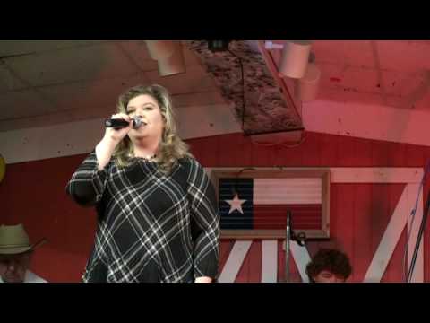 Kim McGregor sings "Silver Threads & Golden Needle...