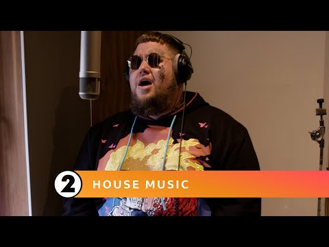 Anywhere Away From Here – Rag'n'Bone Man and BBC Concert Orchestra (Radio 2 House Music)