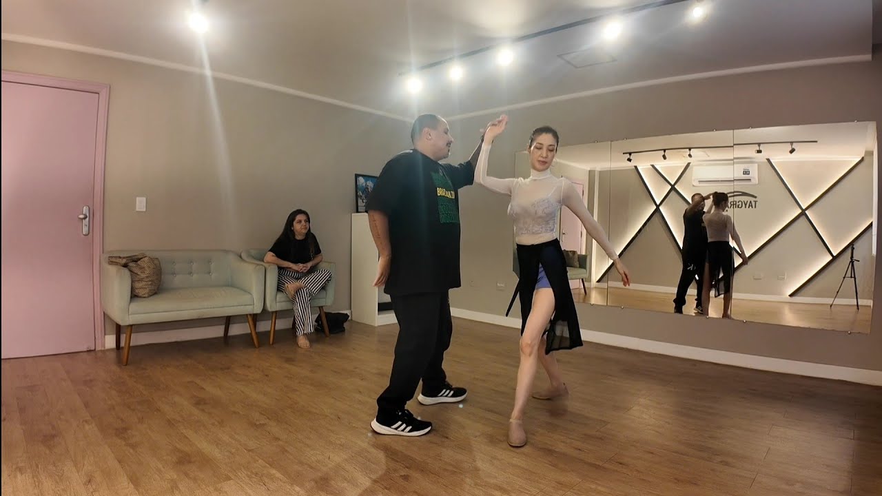 Feb 5, 2026 , 브라질 리오에서 선생님들을 가르치는 선생님 하파엘과  주크 댄스 Dancing Zouk  with Rafael 