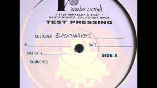 Aqui- Check Out The Sound