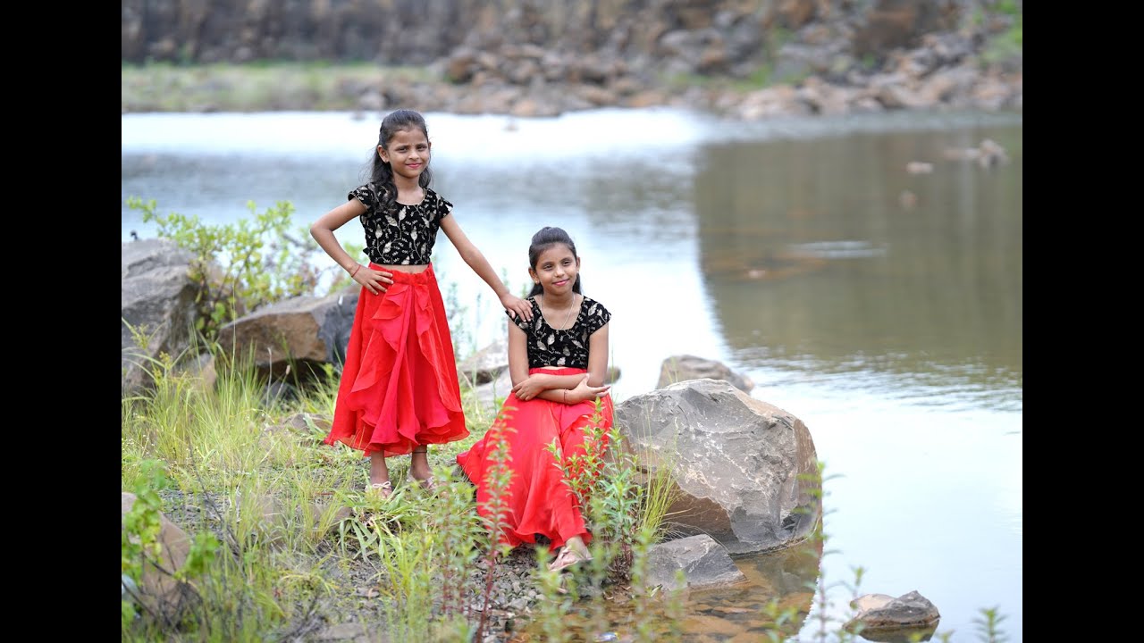 SNITHIKA SINGH & VARNIKA SINGH HALF SAREE