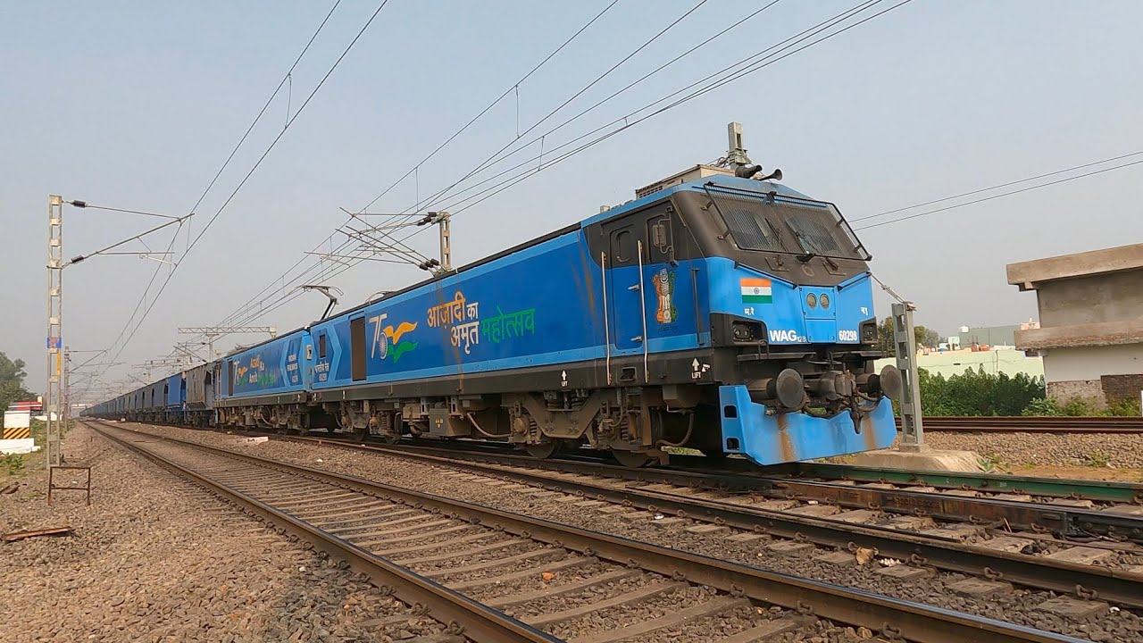 Nagpur 60298 wag 12 with loaded bobrn freight departing from PvP superb ...