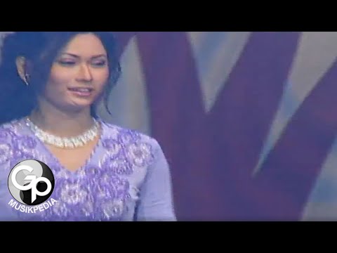Putar Bintang Dangdut - Inul Daratista