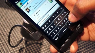 BlackBerry 10 on BlackBerry Z10 brief demo