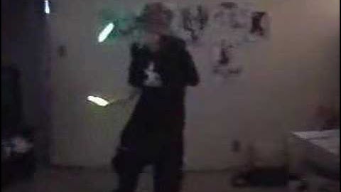 Glowsticking.com Freehand: Spazzmand and Ginseng Freehand