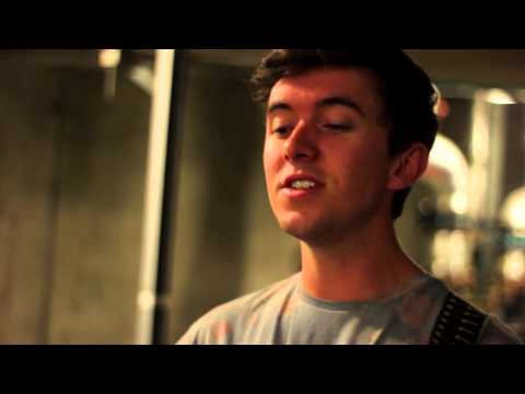 RYAN O&#039;SHAUGHNESSY - She Won&#039;t Wait // Playedbare [Live &amp; Acoustic]