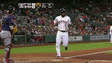 MIN@HOU: Altuve adds another with an RBI single