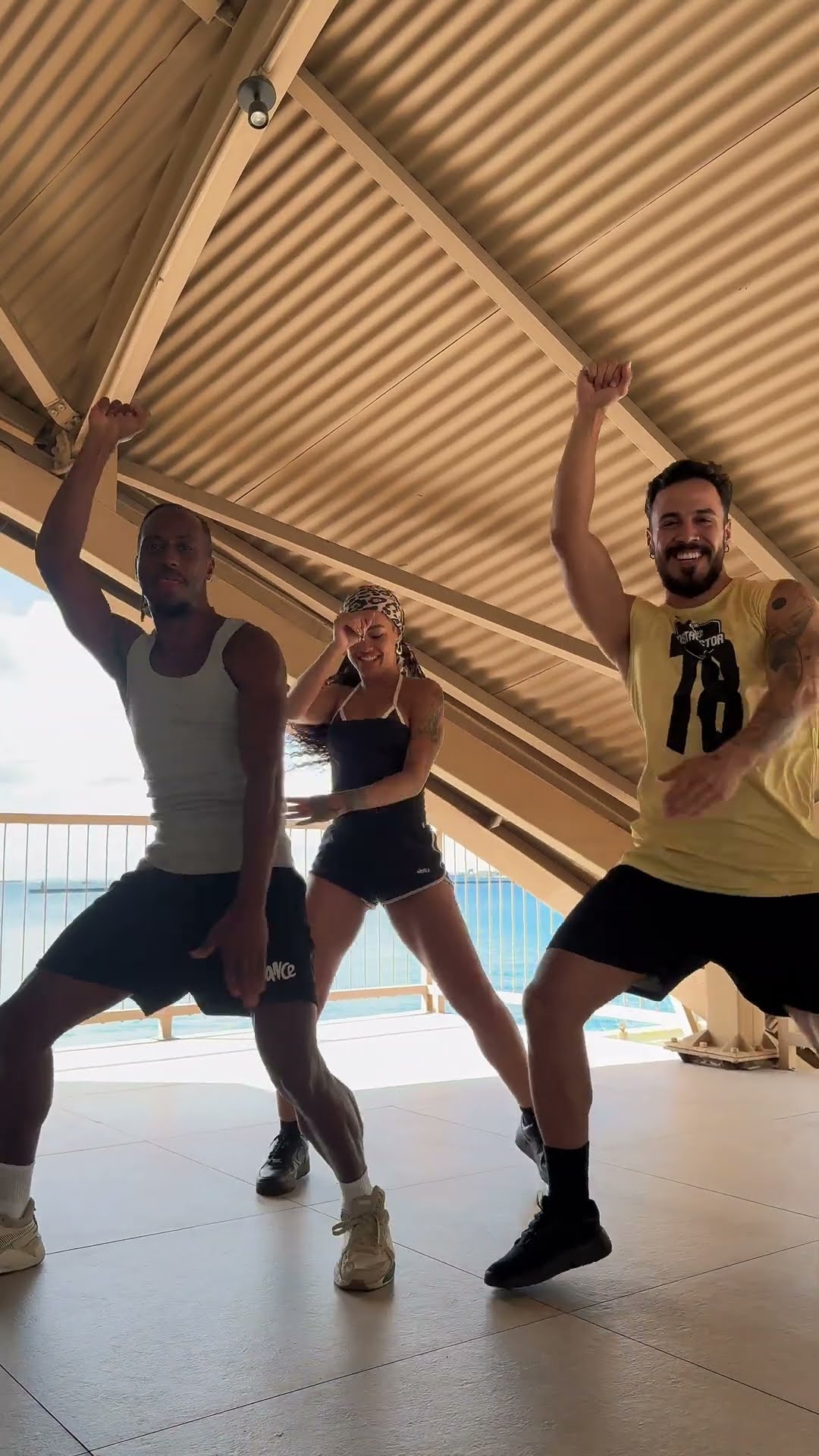 Quem lembra das coreografias desses hits de Carnaval? ??