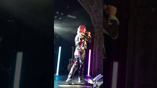 Emily Burns - Bitch LIVE (omeara 23/4/19)