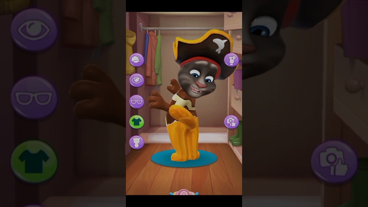 Talking Tom wardrobe for you 