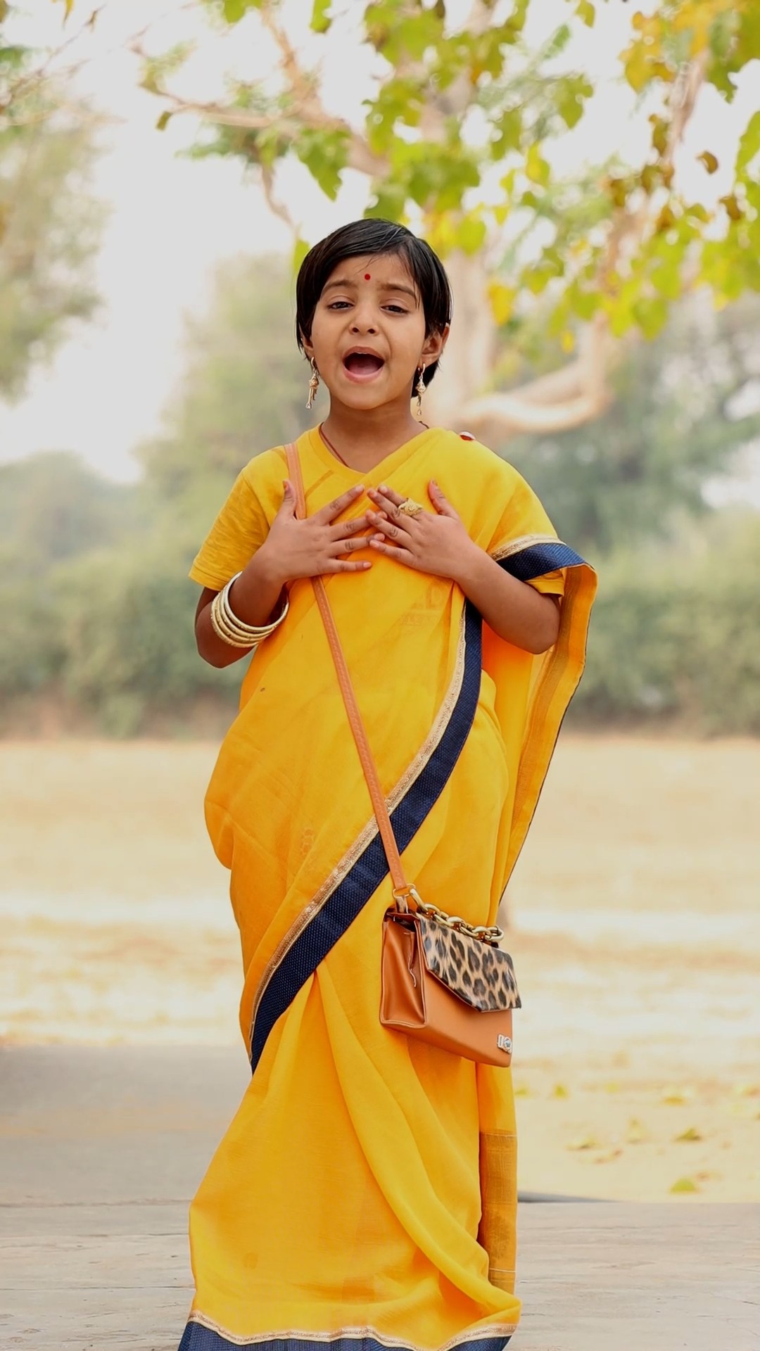 Mansi ko kya pehnne hai ?? wait for end #shorts #papa #love #trendingshorts