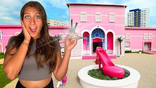 Convertí mi CASA en la MANSIÓN de BARBIE - con mis AMIGAS :)