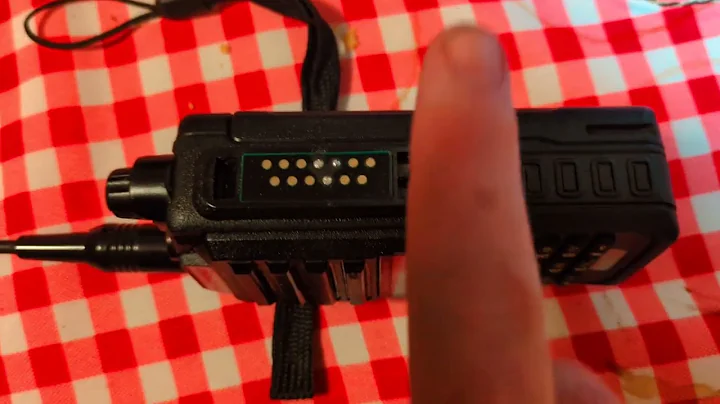 A cheap workaround to programming Baofeng radios that use the Motorola-type connector