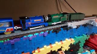 WHO WILL WIN? Thomas &amp; Friends World's Strongest Engine 1384!