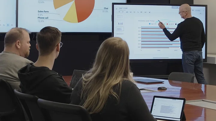 Upgrade corporate trainings with the Samsung Interactive Display WAF