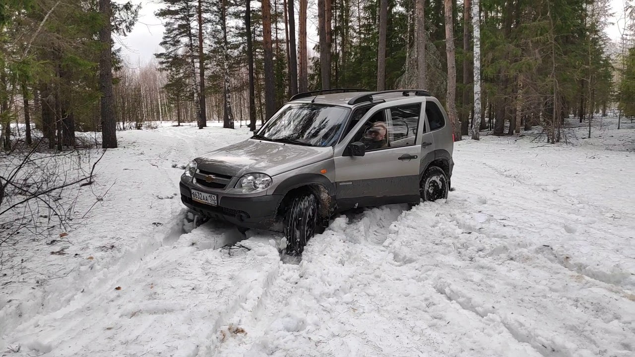 Стук спереди нива шевроле