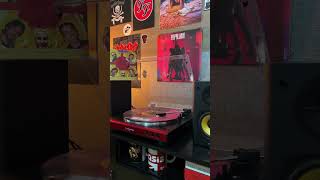 Now Spinning: Black. 🎥: japaajkr on Instagram