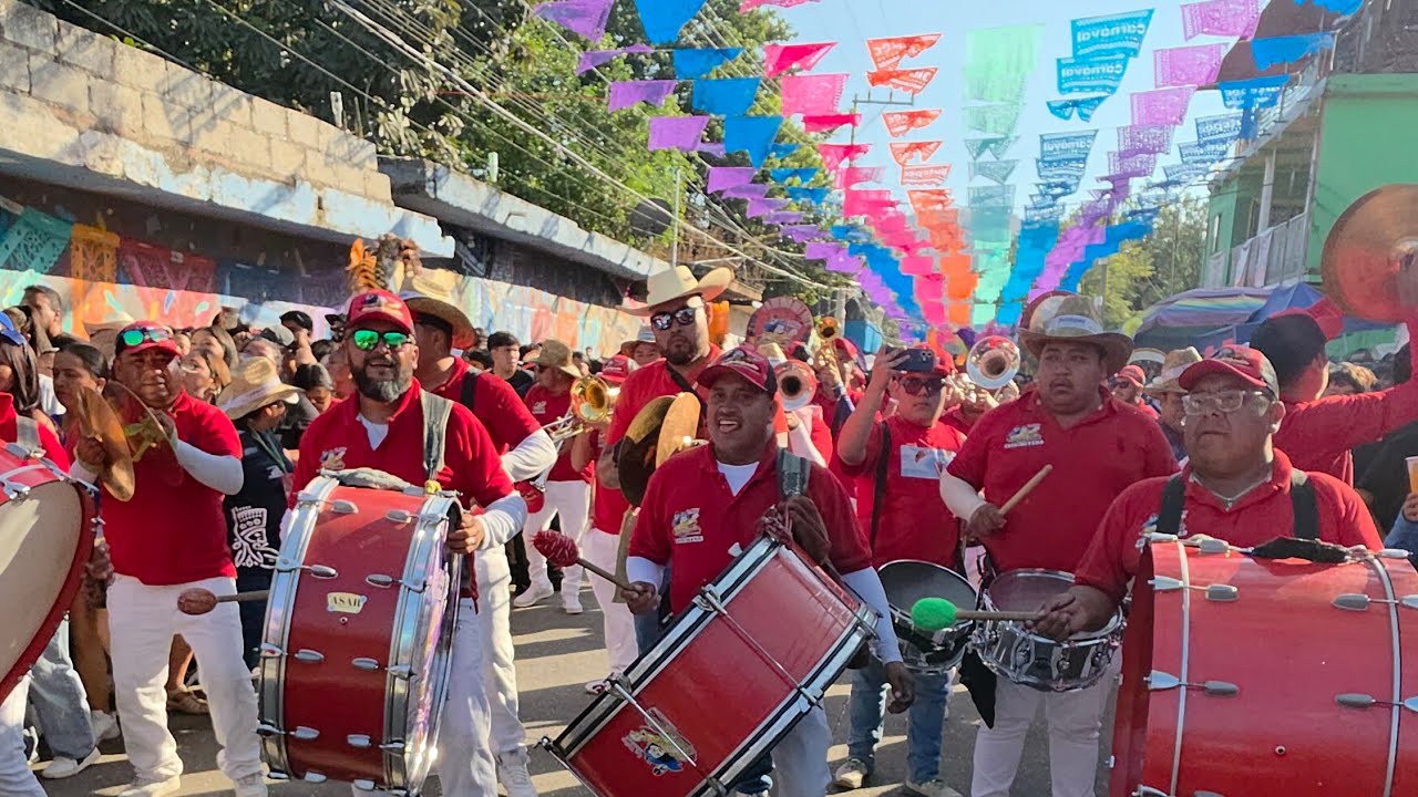 Banda apache  de Fabian Ramirez carnaval Jiutepec Morelos 2024 Dia 4