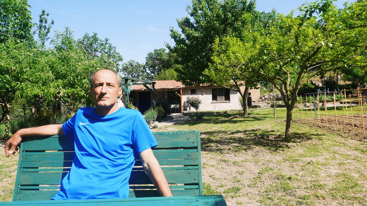 ÇANAKKALE AYVACIK'TA 100 BİN TL'YE ARSA ALIP KÖY EVİ YAPTI. Şimdi bu mümkün mü?