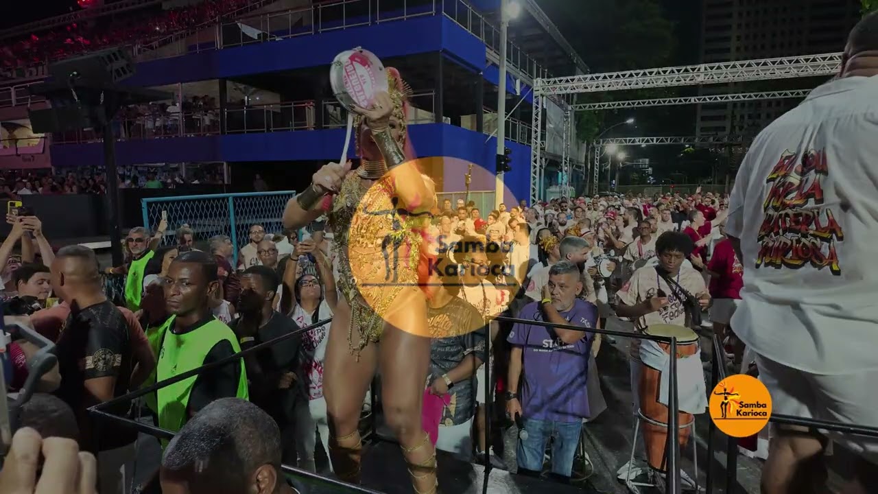 Viviane Araújo no ensaio técnico do Salgueiro na sapucaí