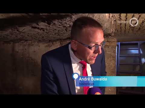 Frans begraaft zijn 400 jaar oudere achterneef