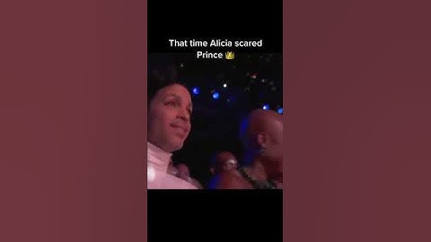 Alicia Keys Had Prince Shook With This Performance😂