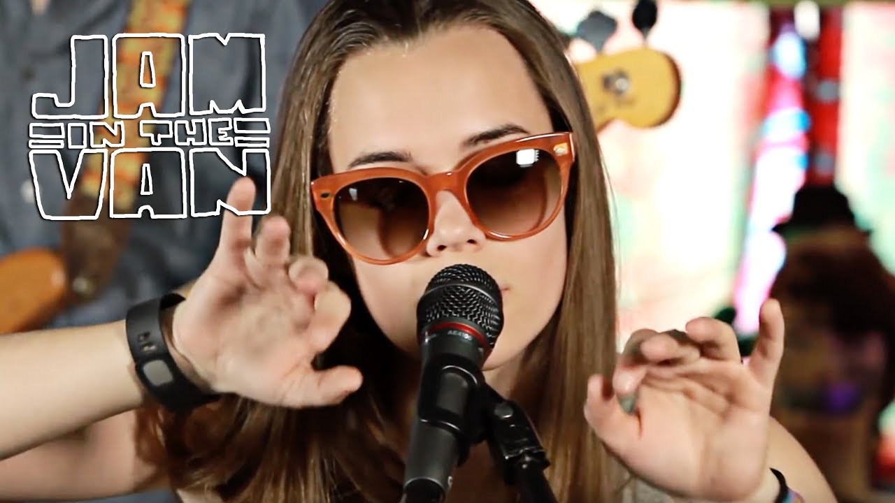 Ver JOCELYN & CHRIS ARNDT - "Jagged" (Live in Austin, TX 2016) #JAMINTHEVAN no YouTube Ver JOCELYN & CHRIS ARNDT - "Jagged" (Live in Austin, TX 2016) #JAMINTHEVAN no YouTube