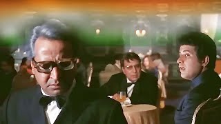Video thumbnail of "Bharat Ka Rehnewala Hoon : Manoj Kumar - Mahendra Kapoor | Bollywood Deshbhakti Geet"
