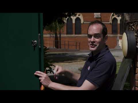 How to build a flat pack storage container.
