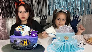 WEDNESDAY VE ELSA PASTA YAPIYOR ZEYNEP HİRANUR / بابا جاب لي بالون - جنى مقداد | طيور بيبي