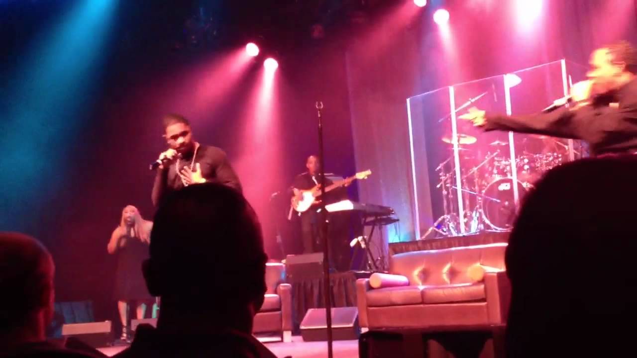Keith Sweat introduces his son to audience