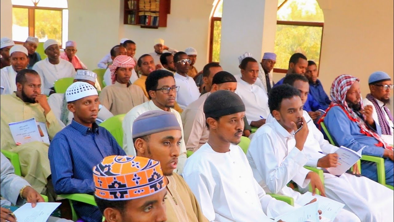 Macalimiinta Quranka Garissa oo Laba Maalin Dowro Loogu Qabtay Maktabada Imamu Shafici.